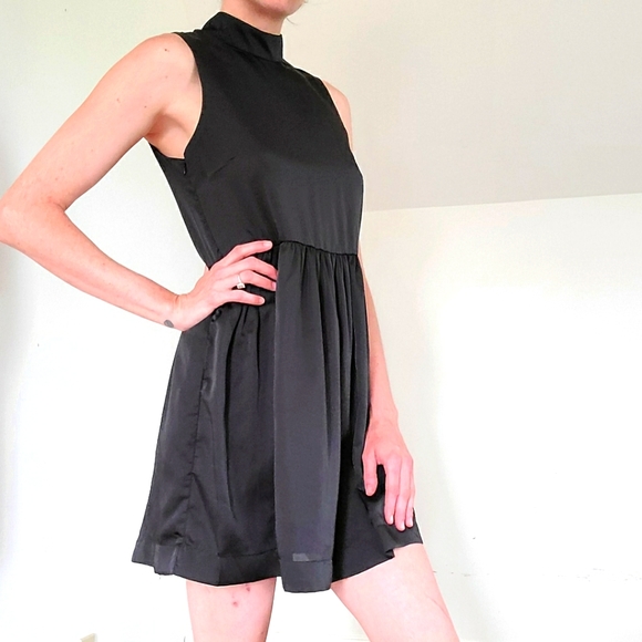 FRANK & OAK - Black dress - Picture 1 of 8